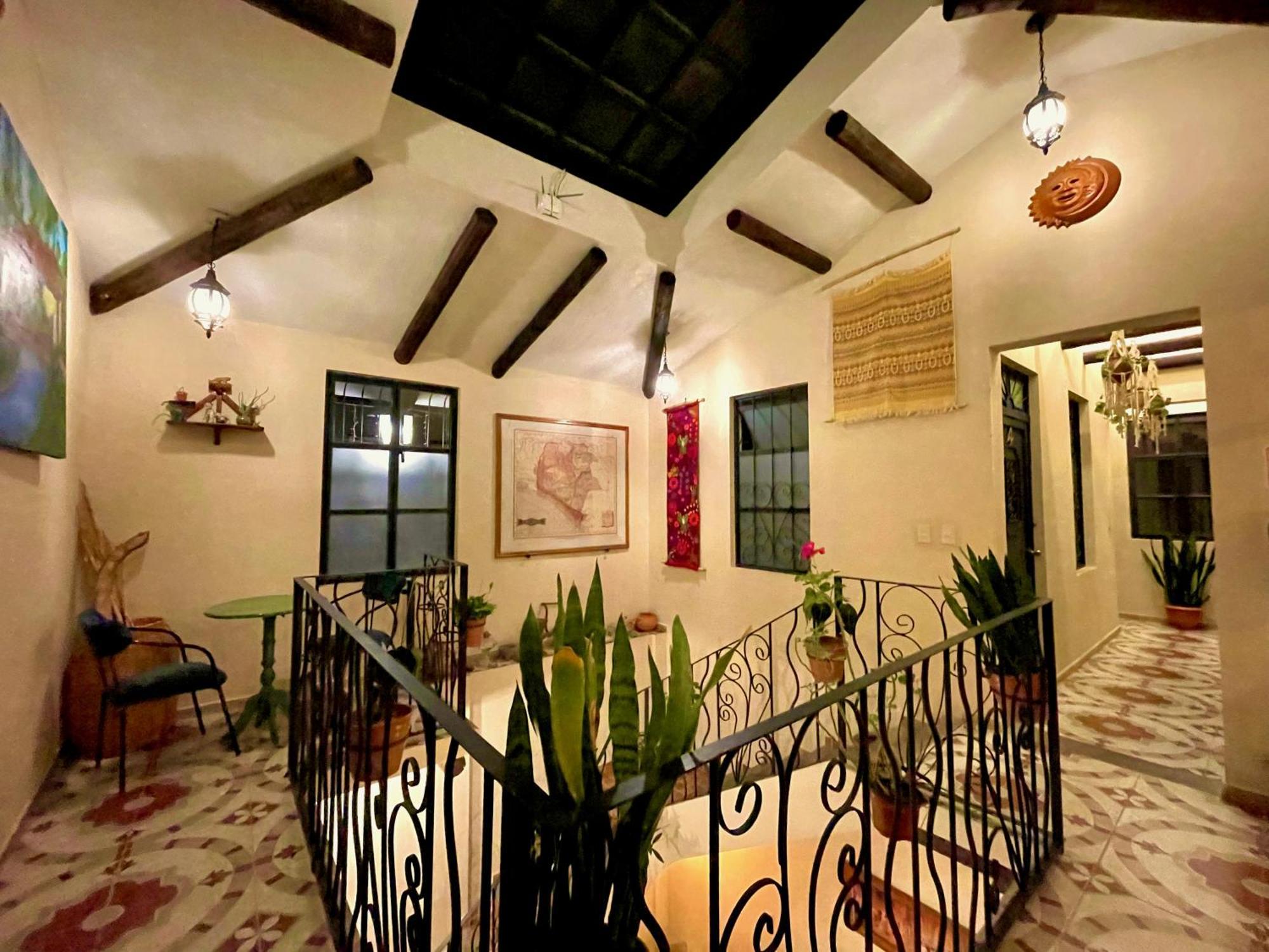 Хостел Casa San Cristobal Сан-Кристобаль-де-Ла-Касас Экстерьер фото